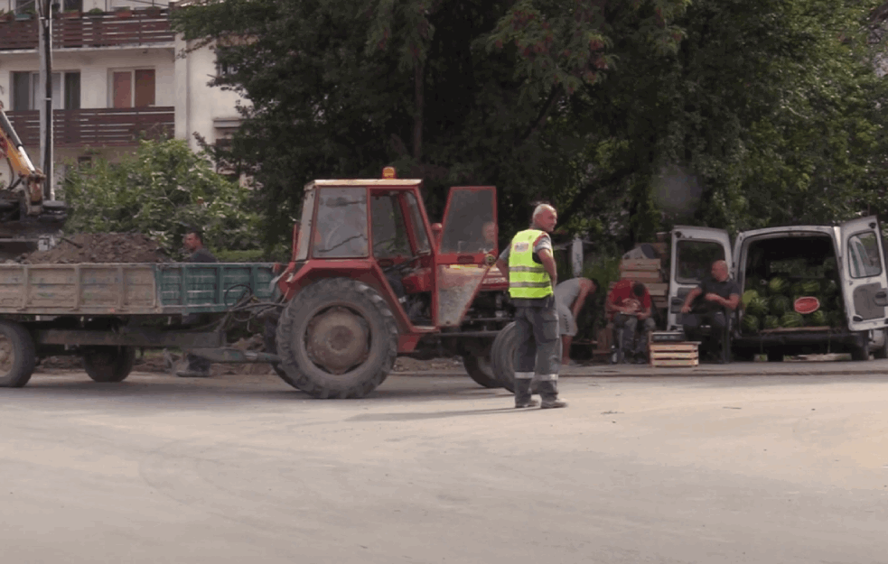 <span style='color:red;'><b>GASIFIKACIJA</b></span> NA KOTEŠKI NAČIN: Ako hoćeš GAS, možda ostaneš BEZ VODE!? (VIDEO)